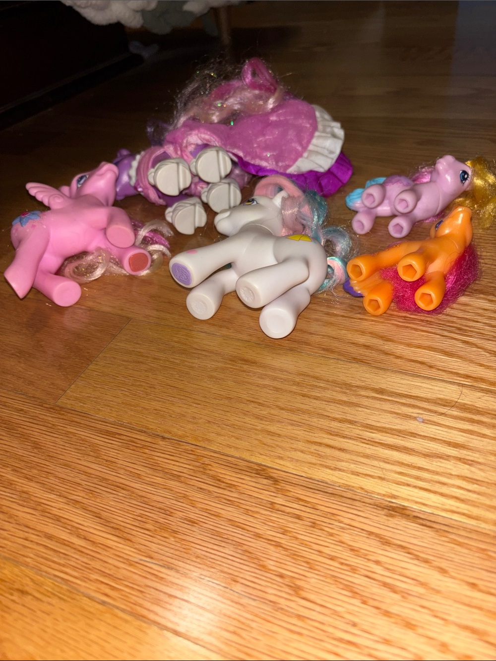 My Little Ponies lot of 5 the large one needs batteries - Picture 7 of 9